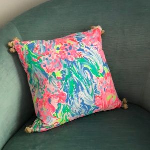 Lilly Pulitzer reversible pillow